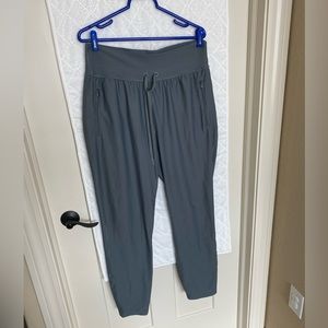Old Navy Active Large Tall High Rise Jogger